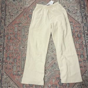 Brandy Melville sweatpants  !